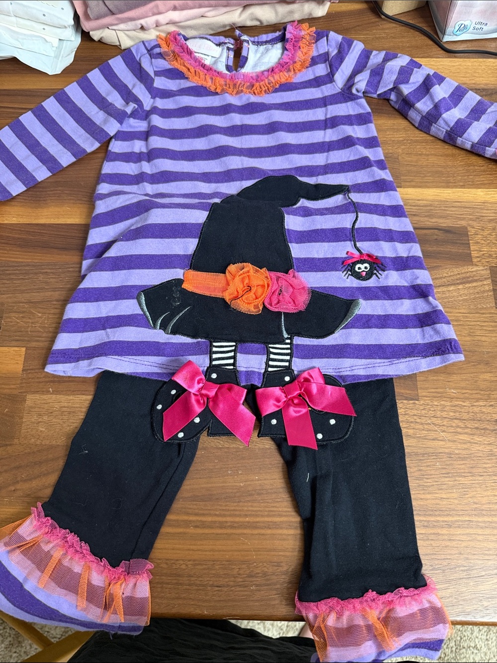 Bonnie Baby Halloween Witch Outfit 24M Purple Orange Ruffle Leggings 2 Pc set